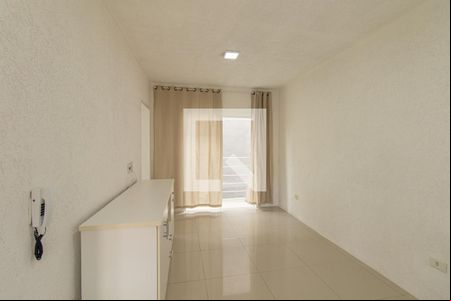 Sala de apartamento para alugar com 1 quarto, 42m² em Rebouças, Curitiba