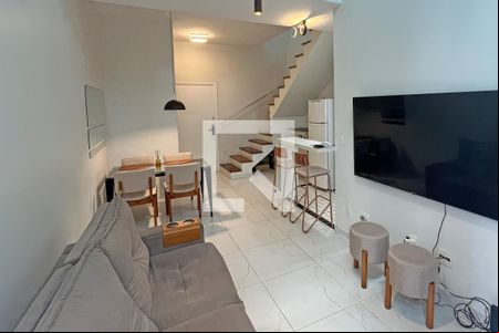 Sala de apartamento para alugar com 1 quarto, 60m² em Gonzaga, Santos