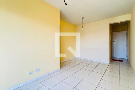Sala de apartamento para alugar com 3 quartos, 67m² em Portal dos Gramados, Guarulhos