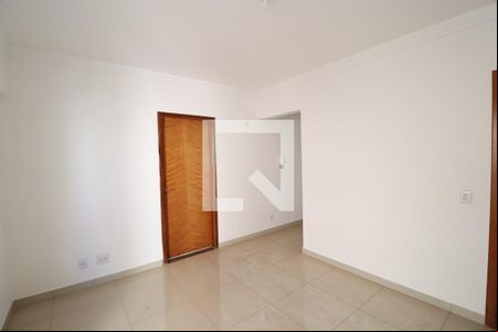 Sala de apartamento para alugar com 3 quartos, 69m² em Santa Mônica, Uberlândia