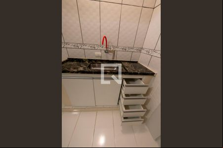 Sala/Cozinha de casa para alugar com 1 quarto, 50m² em Vila Engenho Novo, Barueri