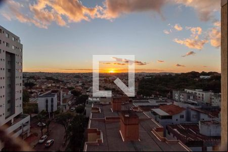 Quarto 1 - Vista de apartamento à venda com 2 quartos, 60m² em Manacás, Belo Horizonte