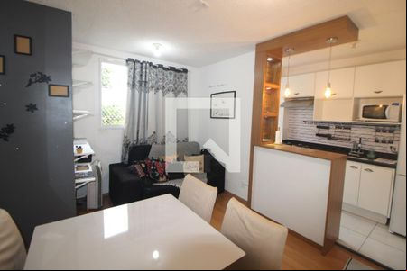 Sala / Cozinha de apartamento para alugar com 2 quartos, 42m² em Vila Santa Maria, São Paulo