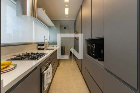 Apartamento à venda com 2 quartos, 329m² em Itaim Bibi, São Paulo
