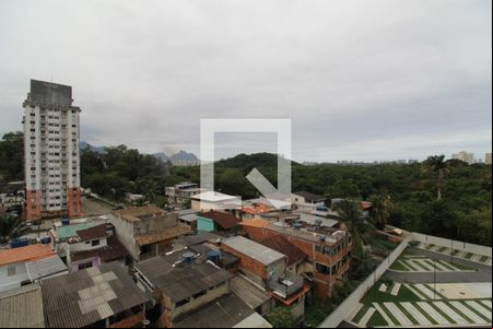 Sala - Varanda de apartamento para alugar com 2 quartos, 45m² em Jacarepaguá, Rio de Janeiro