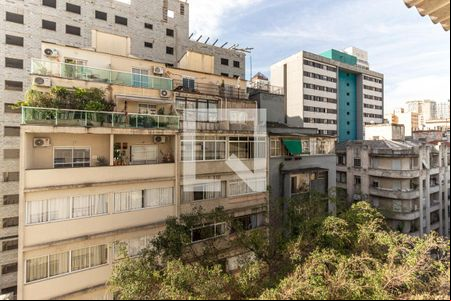 Vista do Studio de kitnet/studio para alugar com 1 quarto, 57m² em Higienópolis, São Paulo