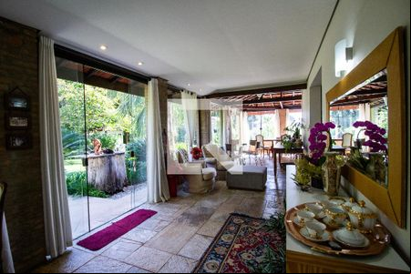 Sala  de casa para alugar com 4 quartos, 170m² em Vila Angelica, Sorocaba