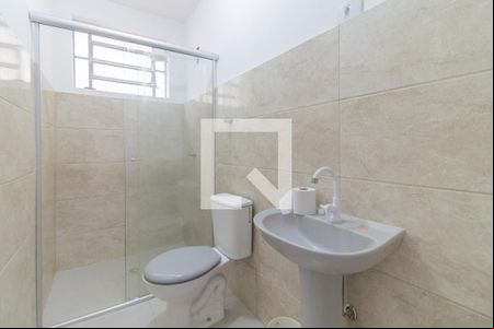 Banheiro de apartamento para alugar com 1 quarto, 46m² em Bela Vista, Porto Alegre