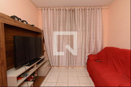 Sala 1 de casa à venda com 6 quartos, 200m² em Milionários, Belo Horizonte