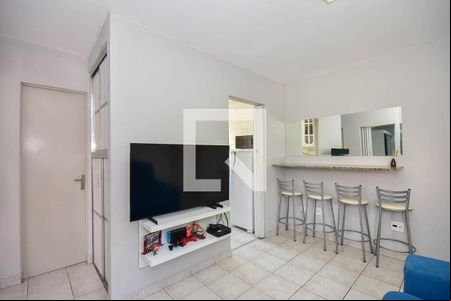 Sala de apartamento para alugar com 2 quartos, 40m² em Jardim Mitsutani, São Paulo