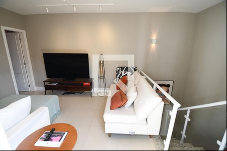 Sala de TV de apartamento à venda com 2 quartos, 132m² em Mansões Santo Antônio, Campinas