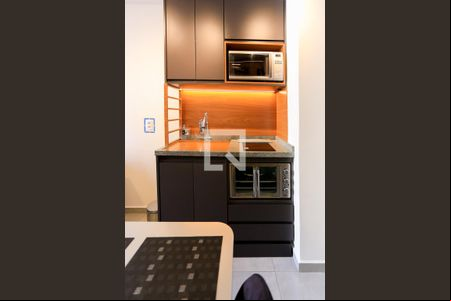 Sala/Cozinha de apartamento à venda com 1 quarto, 25m² em Butantã, São Paulo
