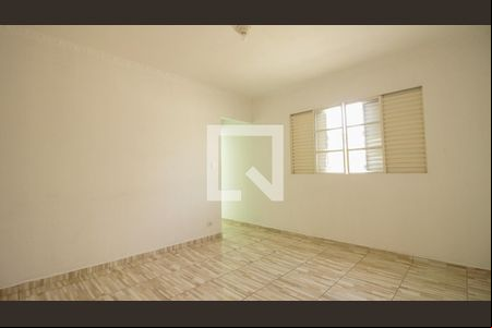 Quarto 2 de casa para alugar com 2 quartos, 85m² em Vila Paulo Silas, São Paulo