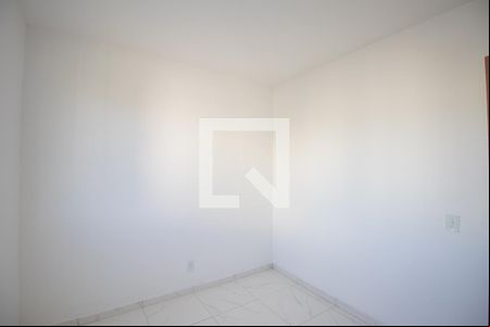 Quarto 1 de apartamento para alugar com 2 quartos, 44m² em Tribobó, São Gonçalo