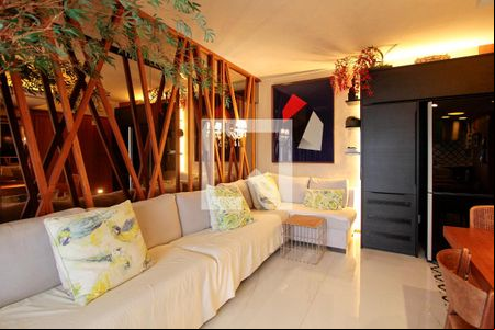 Sala de apartamento à venda com 1 quarto, 50m² em Barra da Tijuca, Rio de Janeiro