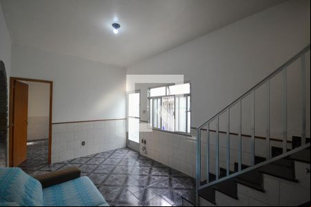 Sala de casa para alugar com 2 quartos, 180m² em Centro, Nilópolis