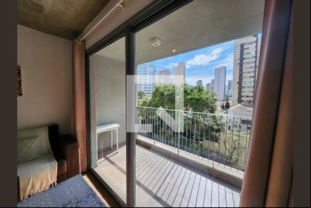 Varanda  de kitnet/studio para alugar com 1 quarto, 36m² em Vila Olímpia, São Paulo