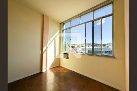 Quarto 2 de apartamento para alugar com 2 quartos, 68m² em Bonsucesso, Rio de Janeiro