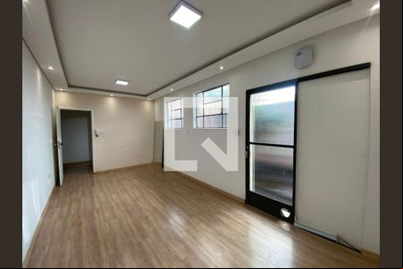 Sala 1 de casa à venda com 4 quartos, 180m² em Brasiléia, Betim