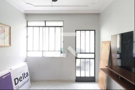 Sala de casa de condomínio à venda com 2 quartos, 60m² em Piratininga, Belo Horizonte