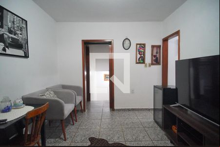 Sala 1 de casa para alugar com 6 quartos, 254m² em Rincão, Novo Hamburgo