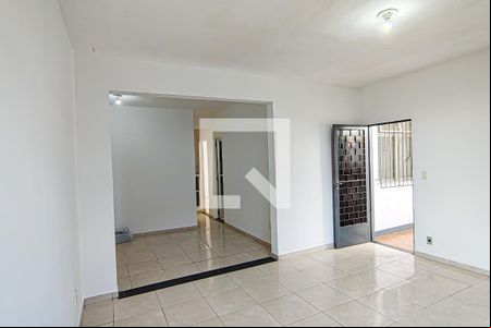 Sala de casa para alugar com 2 quartos, 90m² em Taquara, Rio de Janeiro