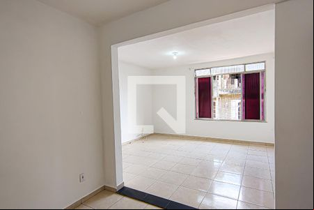 Sala de casa para alugar com 2 quartos, 90m² em Taquara, Rio de Janeiro