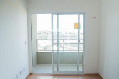 Sala de apartamento à venda com 2 quartos, 54m² em Bonsucesso, Rio de Janeiro