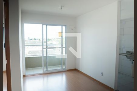 Sala de apartamento à venda com 2 quartos, 54m² em Bonsucesso, Rio de Janeiro