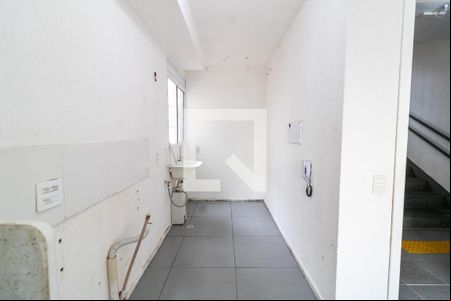 Sala/Cozinha de apartamento para alugar com 2 quartos, 42m² em Hípica, Porto Alegre