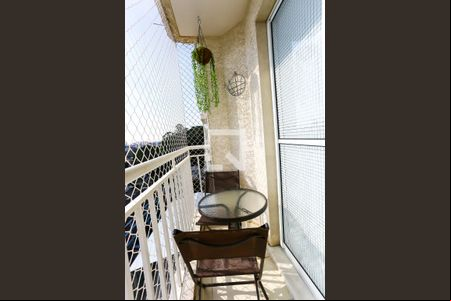 Varanda de apartamento à venda com 2 quartos, 52m² em Jardim Umarizal, São Paulo