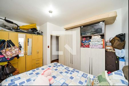 Quarto 1 de apartamento à venda com 2 quartos, 70m² em São Sebastião, Porto Alegre