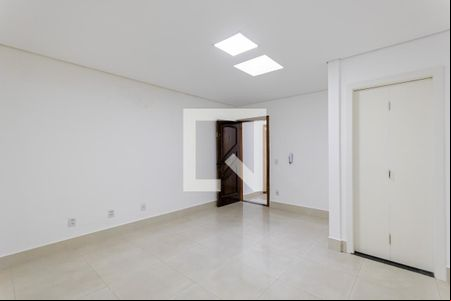 Sala de apartamento para alugar com 3 quartos, 63m² em Santa Terezinha, Santo André