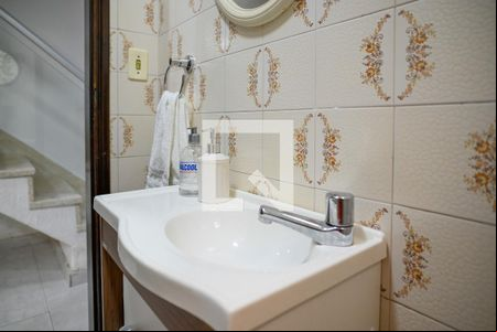 Lavabo de casa à venda com 2 quartos, 170m² em Jardim Santa Emilia, São Paulo