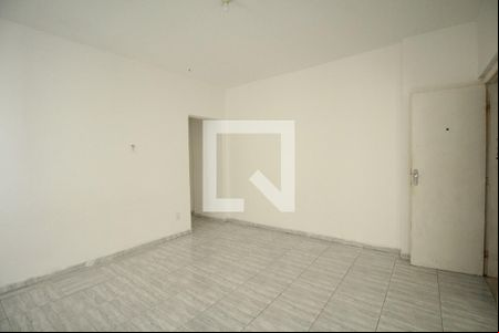 Sala de apartamento para alugar com 1 quarto, 42m² em Dois de Julho, Salvador