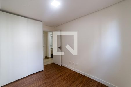 Quarto 1 de apartamento para alugar com 2 quartos, 52m² em Lourdes, Belo Horizonte