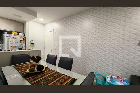 Sala de apartamento à venda com 3 quartos, 80m² em Parque Uniao, Jundiaí