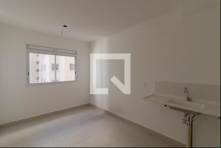 Sala de apartamento para alugar com 2 quartos, 32m² em Vila Maria, Guarulhos