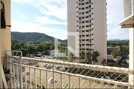 Varanda de apartamento para alugar com 2 quartos, 53m² em Jacarepaguá, Rio de Janeiro