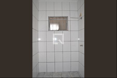 Banheiro de casa para alugar com 1 quarto, 51m² em Vila Linda, Santo André