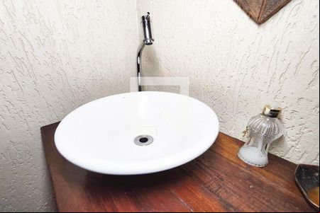 Lavabo de casa à venda com 3 quartos, 90m² em Scharlau, São Leopoldo