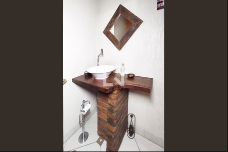 Lavabo de casa à venda com 3 quartos, 90m² em Scharlau, São Leopoldo