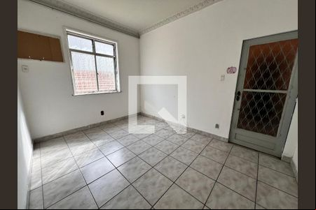 Sala de apartamento para alugar com 2 quartos, 40m² em Tanque, Rio de Janeiro