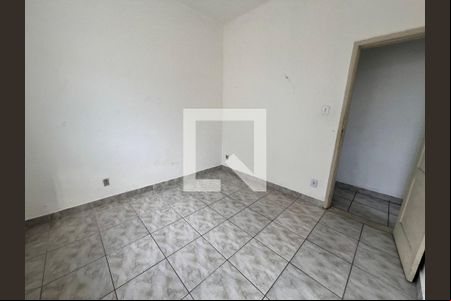 Quarto 1 de apartamento para alugar com 2 quartos, 40m² em Tanque, Rio de Janeiro