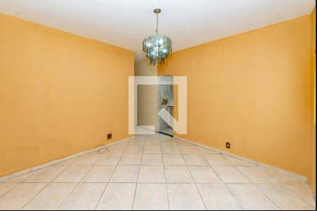 Sala de apartamento para alugar com 3 quartos, 67m² em Padre Eustáquio, Belo Horizonte