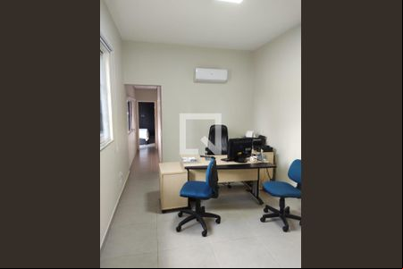 Casa à venda com 3 quartos, 210m² em Campo Belo, São Paulo