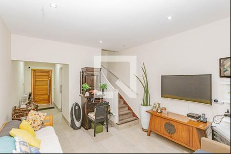 Sala de casa para alugar com 4 quartos, 135m² em Liberdade, São Paulo