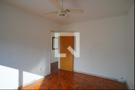 Quarto 1 de apartamento à venda com 2 quartos, 60m² em São Sebastião, Porto Alegre