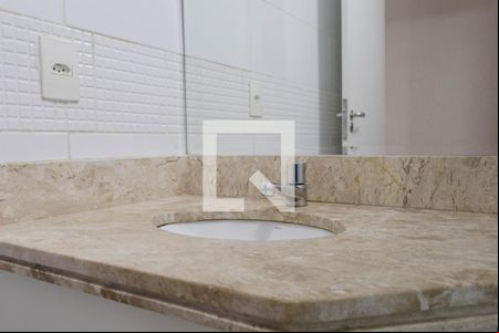 Banheiro Social de apartamento para alugar com 3 quartos, 69m² em Vila Augusta, Guarulhos