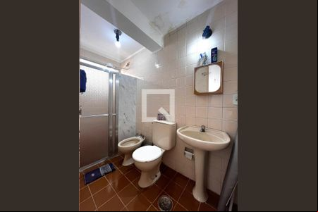 Banheiro de apartamento para alugar com 1 quarto, 46m² em Vila Itapura, Campinas
